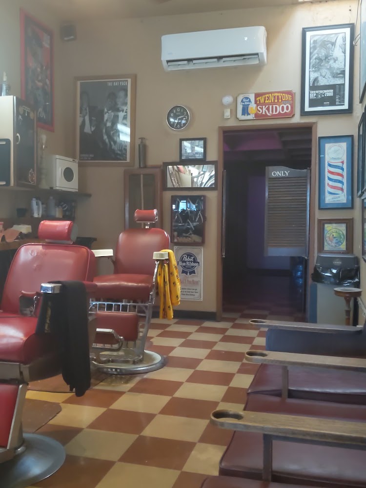Hawleywood's Barber Shop primary photo