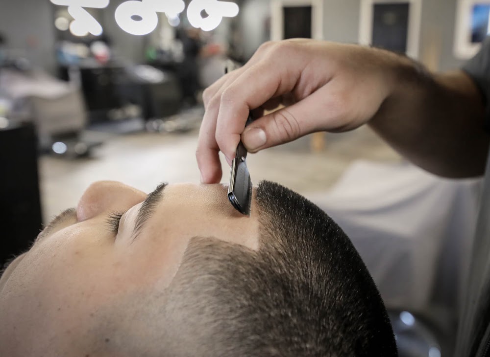 Headquarters Barbershop ceres view 5