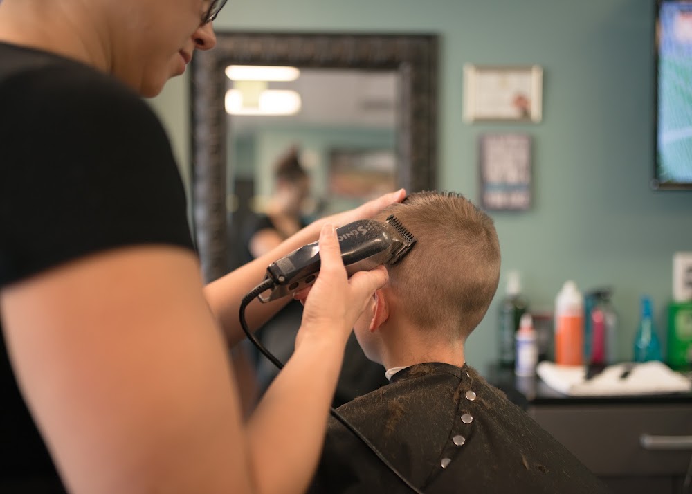 Headz Up Haircuts view 3