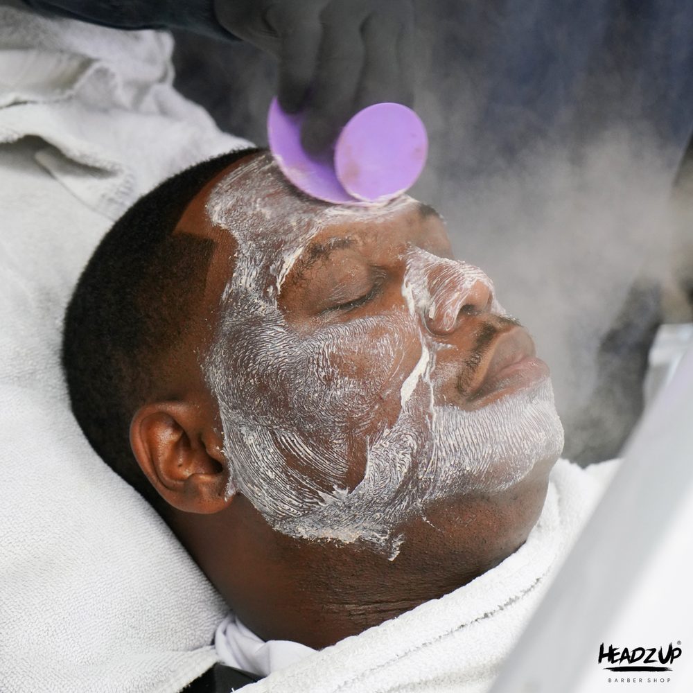 Headzup Barbershop | Anaheim view 5