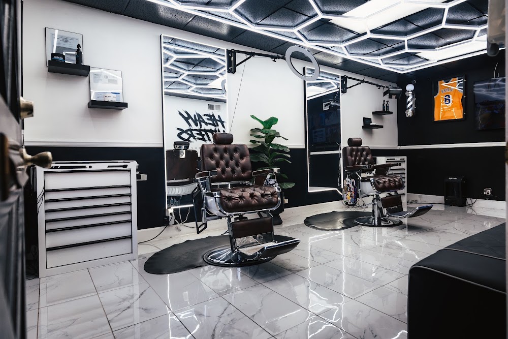 Heavy Hitters Barber Parlor view 3