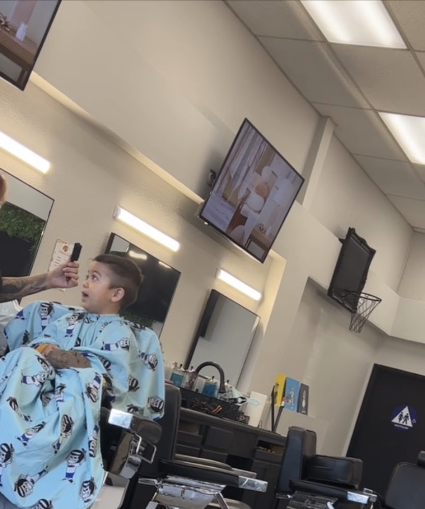 Heavy Hitters Barber Shop view 2