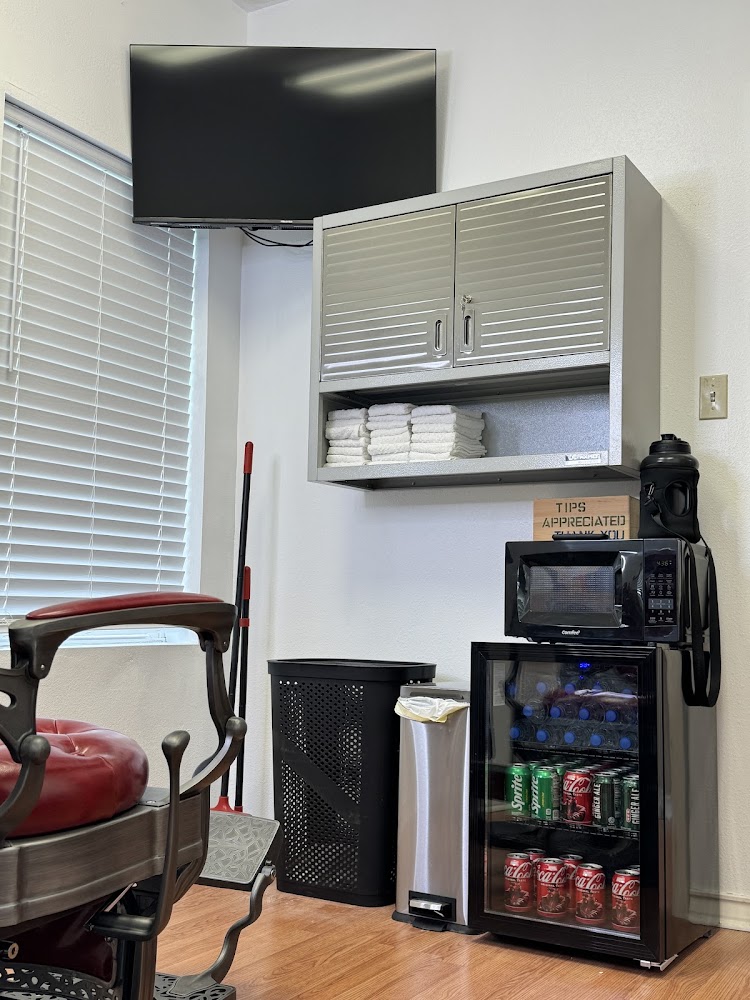 Herb's Barber Shop view 2