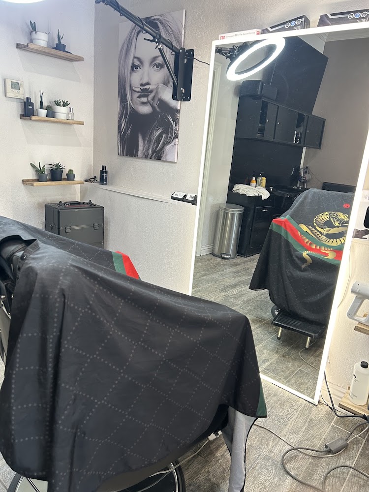 In style barber shop view 5