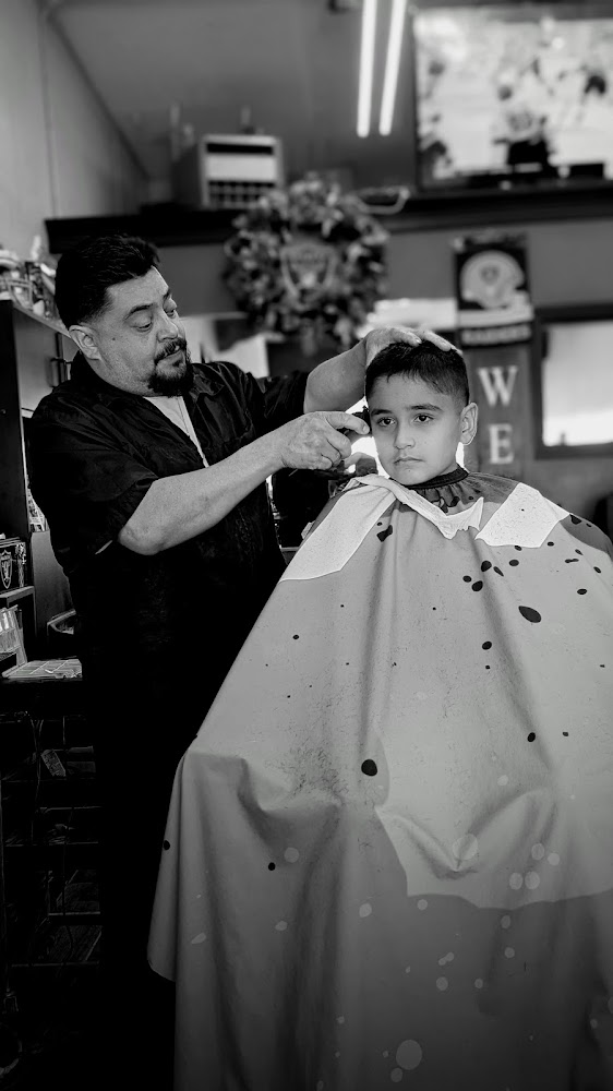 J T's Barber & Stylist Cuts view 3