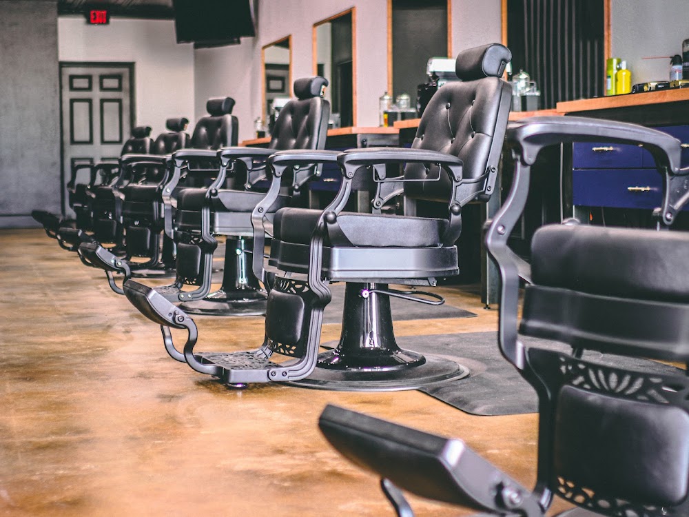 Jefes Barbershop view 3