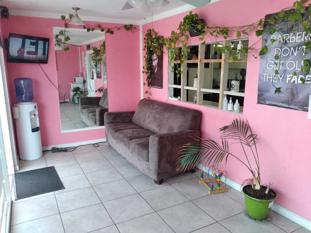 Jeffre's Clipper's Barber Shop view 5