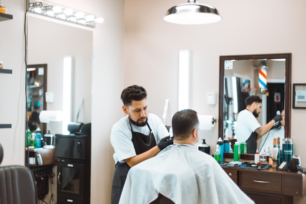 JRoyals Barbershop view 4