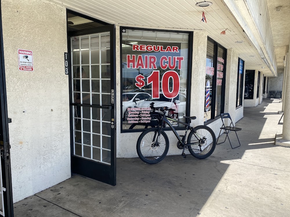 Julie's barber Shop view 5