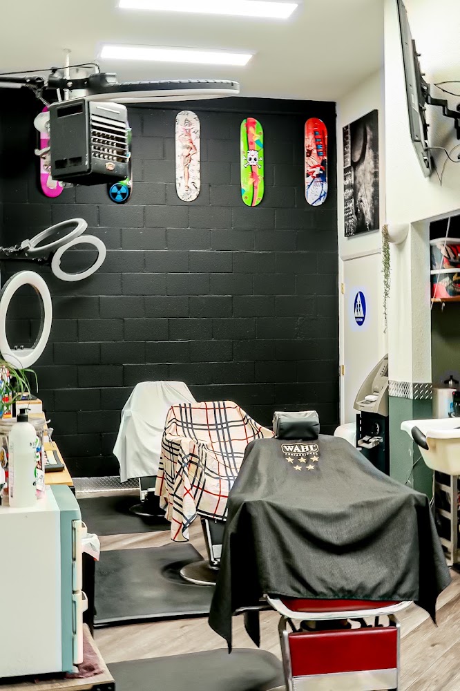 King Cuts Barbershop view 5
