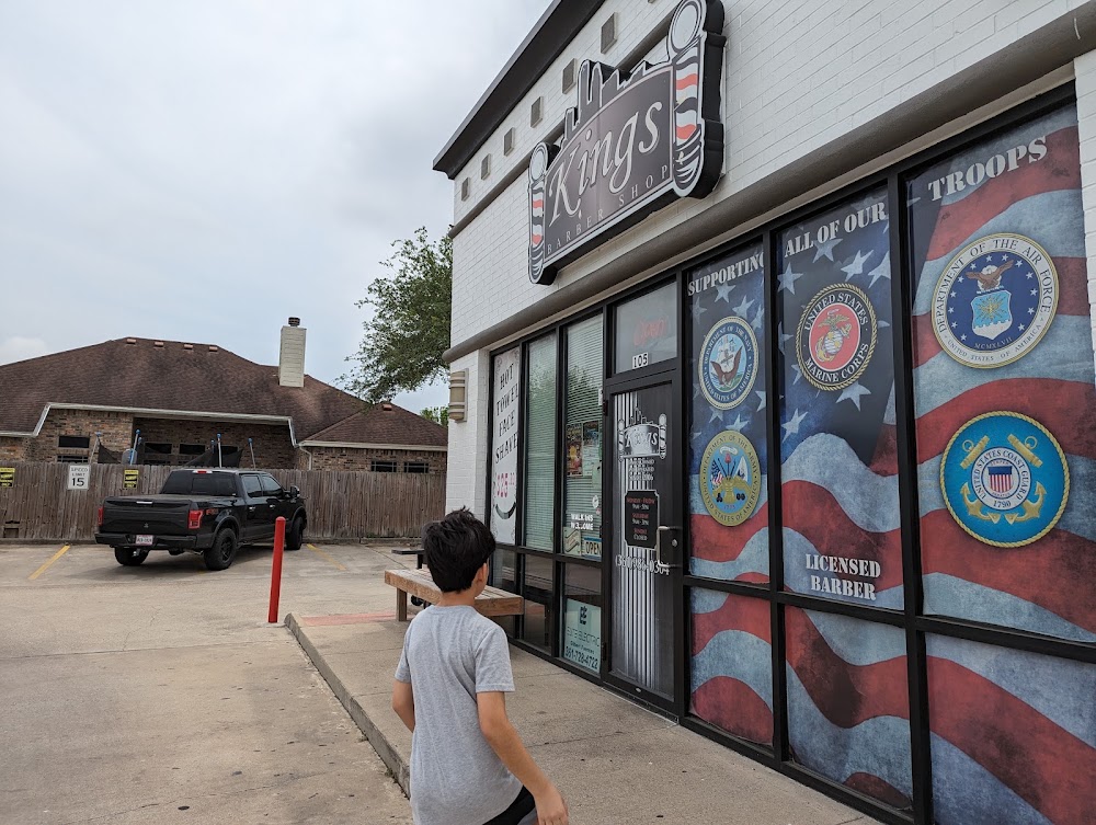 King's Barber Shop view 3