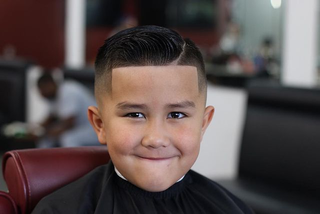 KINGS CUT BARBER SHOP view 5