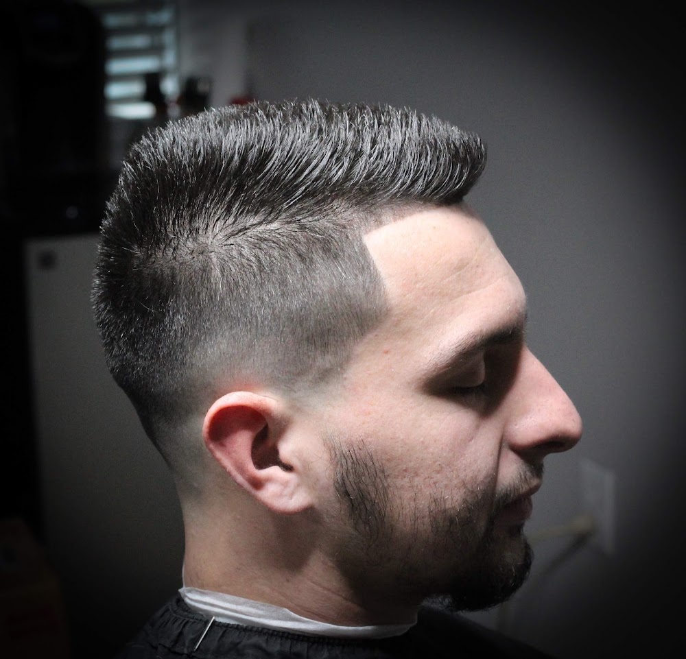 Klipped N' Plugged Barber Shop view 2