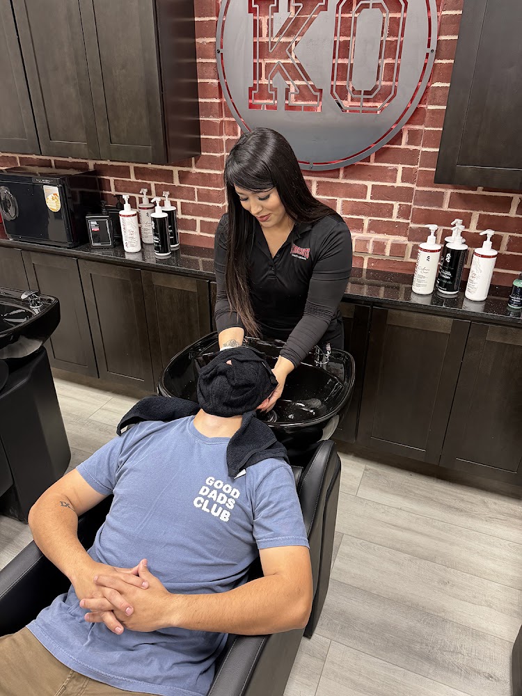 Knockouts Haircuts & Grooming - Barbershop view 3