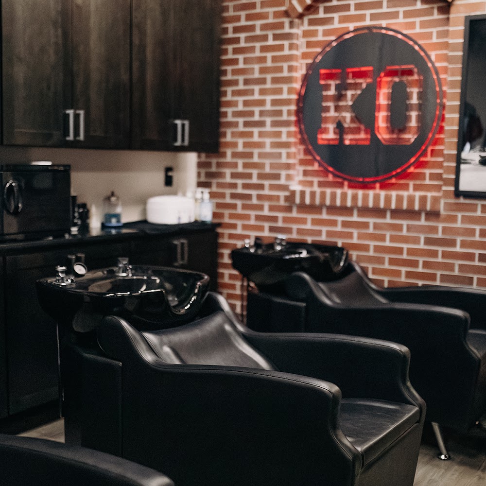 Knockouts Haircuts & Grooming - Barbershop view 5