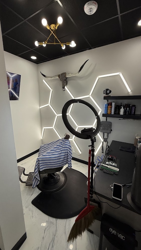 Kort3z Inc. Barber Studio view 2