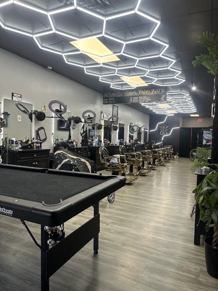 Kranium Fadez Barbershop view 3