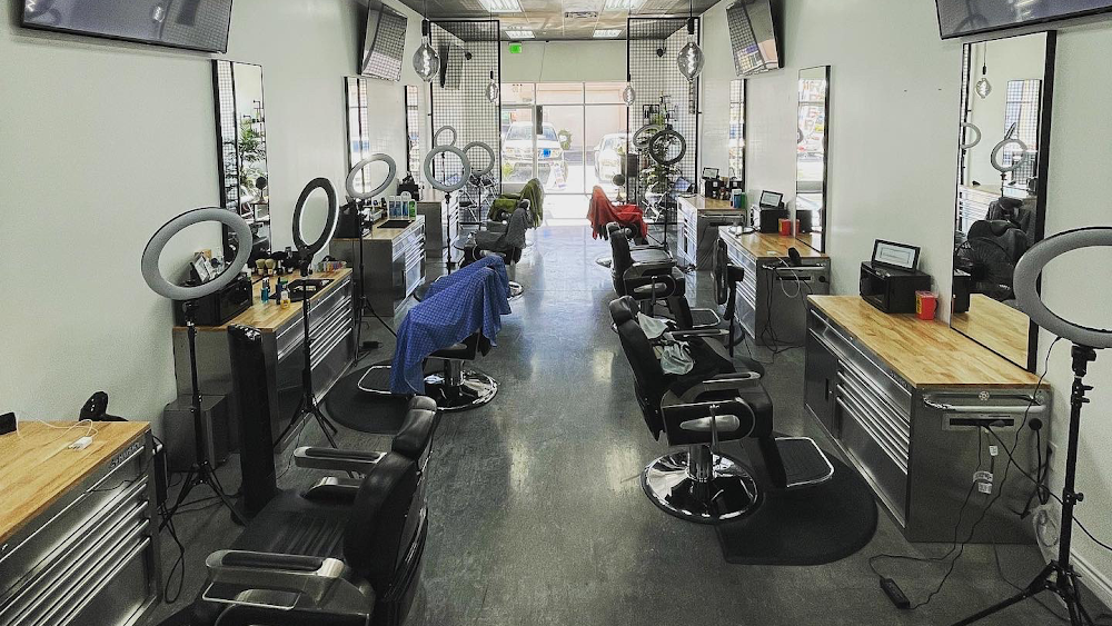 Lavish Barber Lounge primary photo