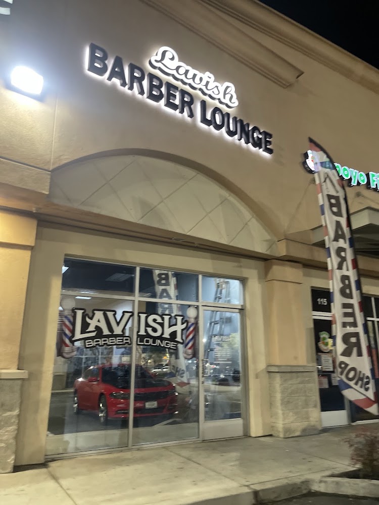 Lavish Barber Lounge view 2