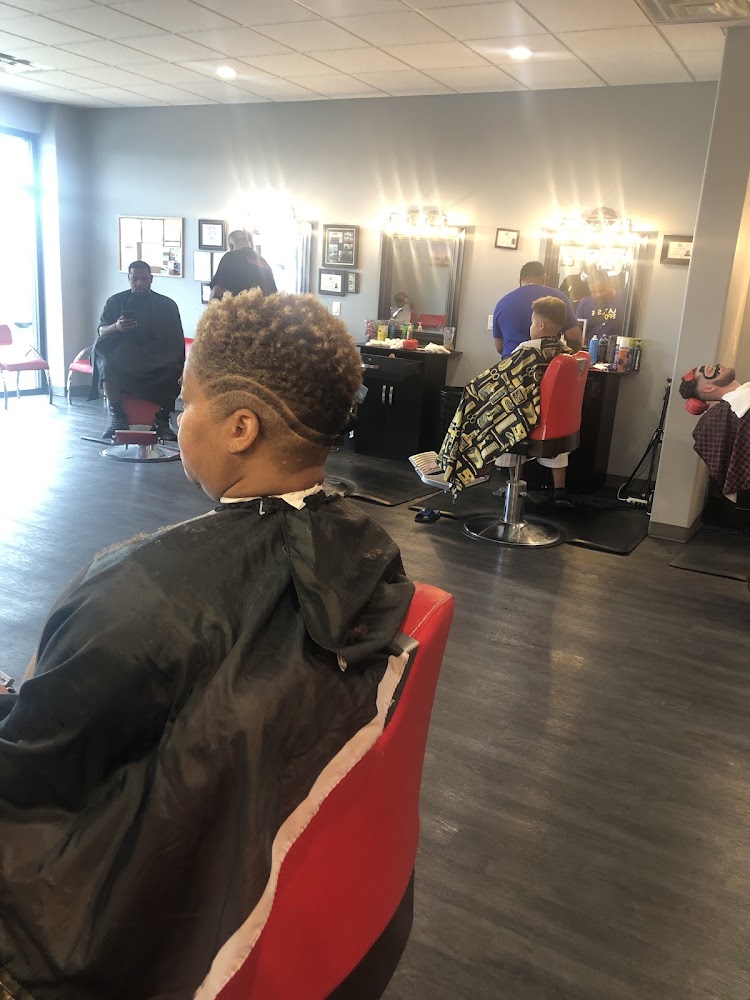 Lavish Cuts Barbershop view 5