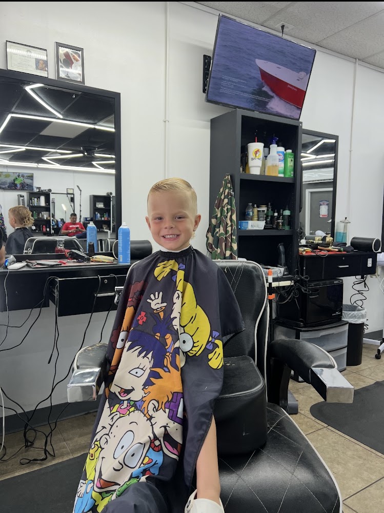 League City Barbers view 5