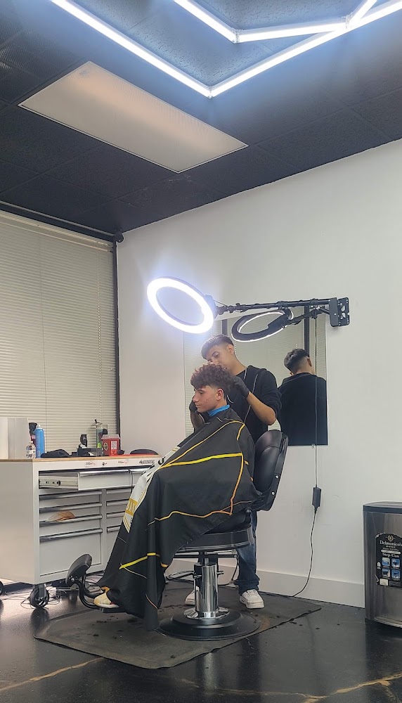 Legend’s Barbershop view 5