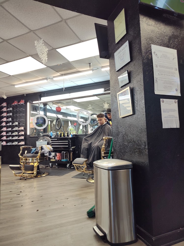 Level Up Cuts Barber Salon view 4