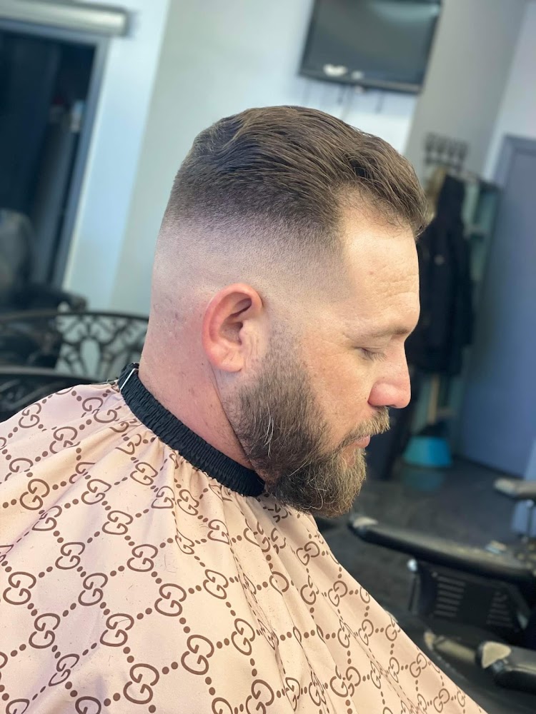 Line Up Barber Shop view 4