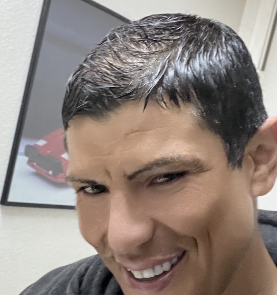 Lucky's Barbershop view 4