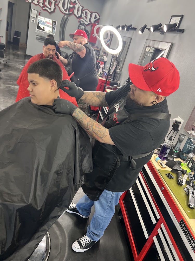 Ludah’s Barbershop view 4