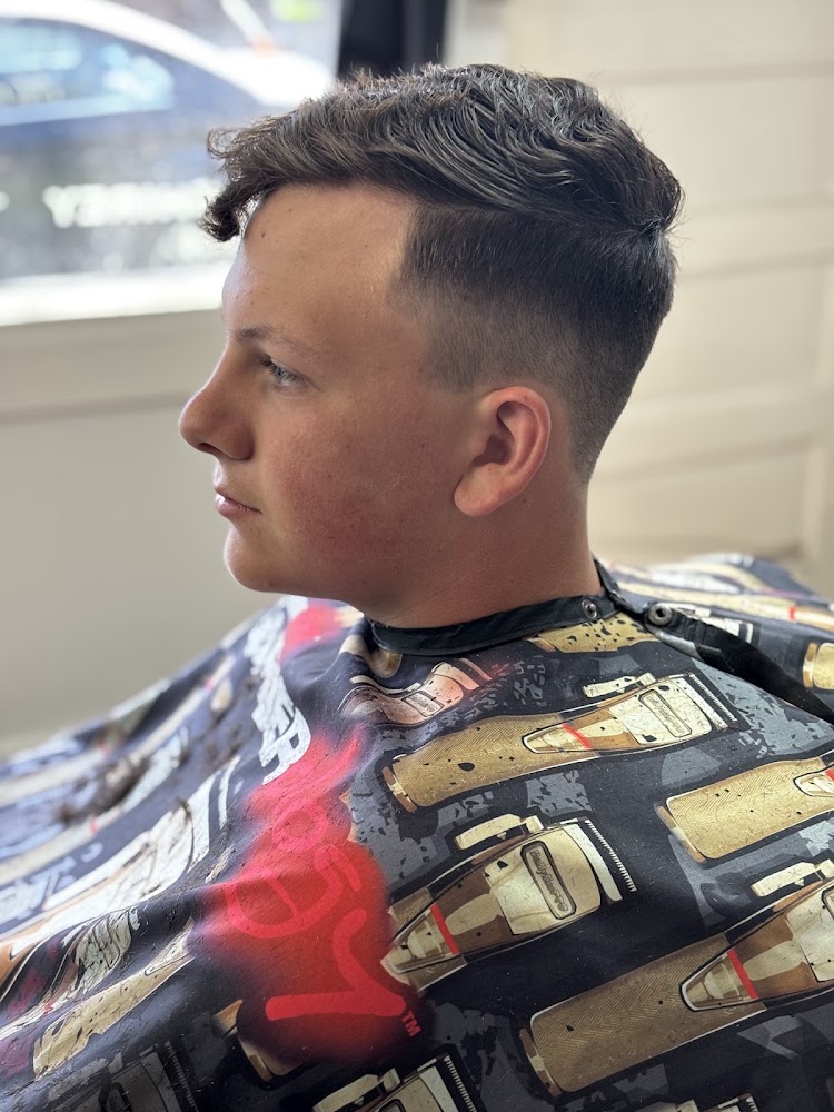 Luxshirey Cuts view 2