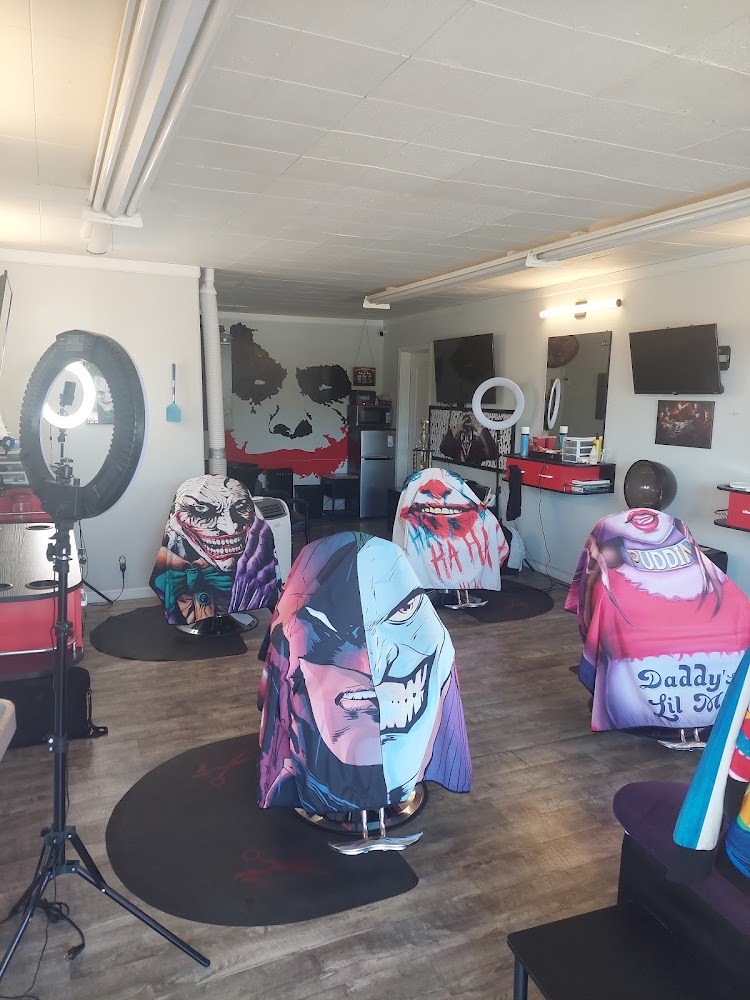 Made Men Barbers LLC view 3