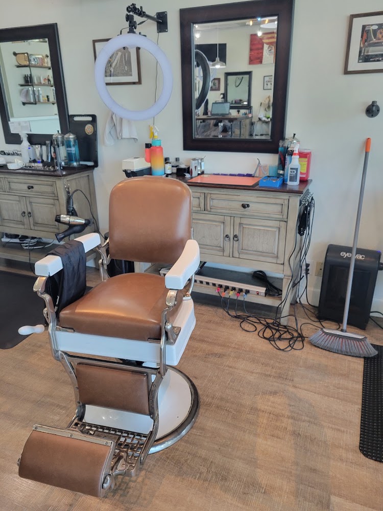 Marty C. the Barber of: Sonoma Barber & Shave Company view 4