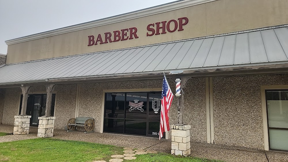 Mel’s Barbershop view 2