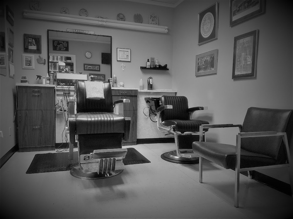 Mel’s Barbershop view 3