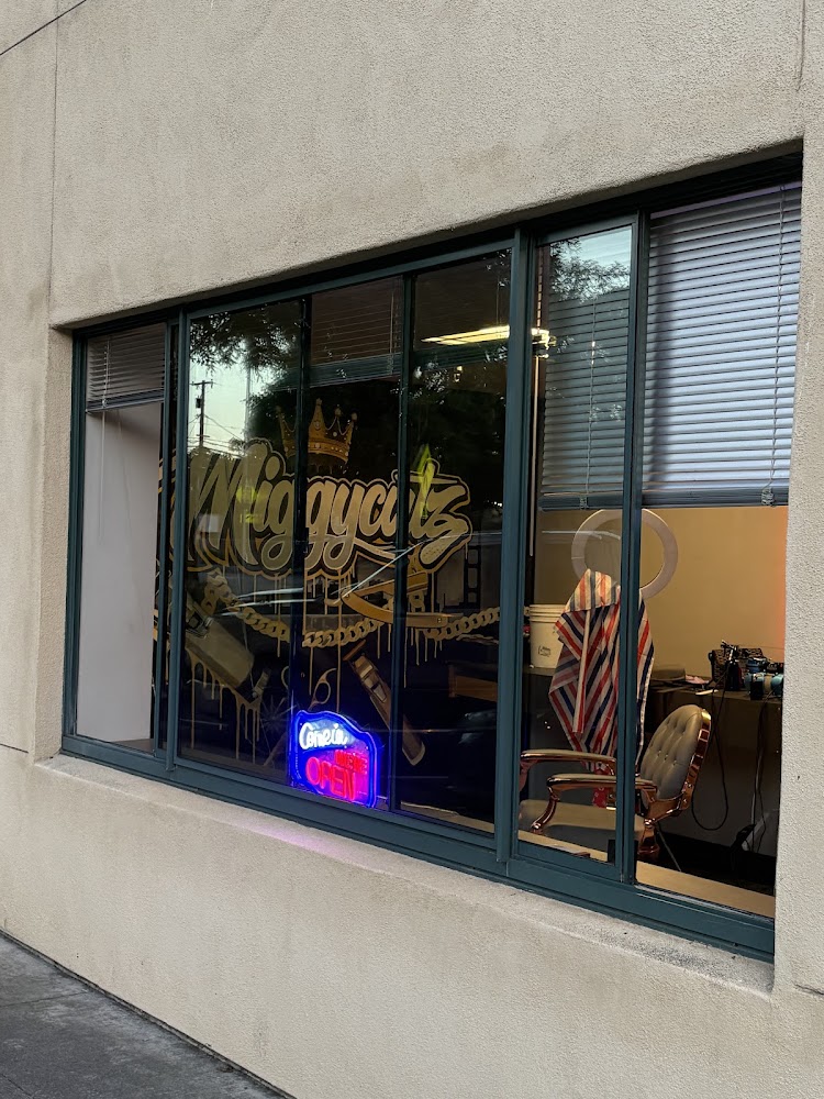 MiggyCutz Barbershop view 3
