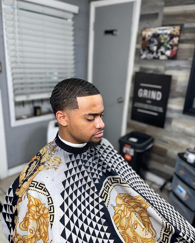 Millionaires Barbershop view 4