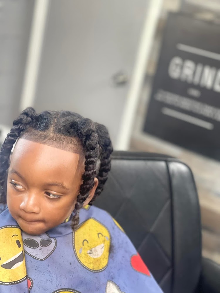 Millionaires Barbershop view 5
