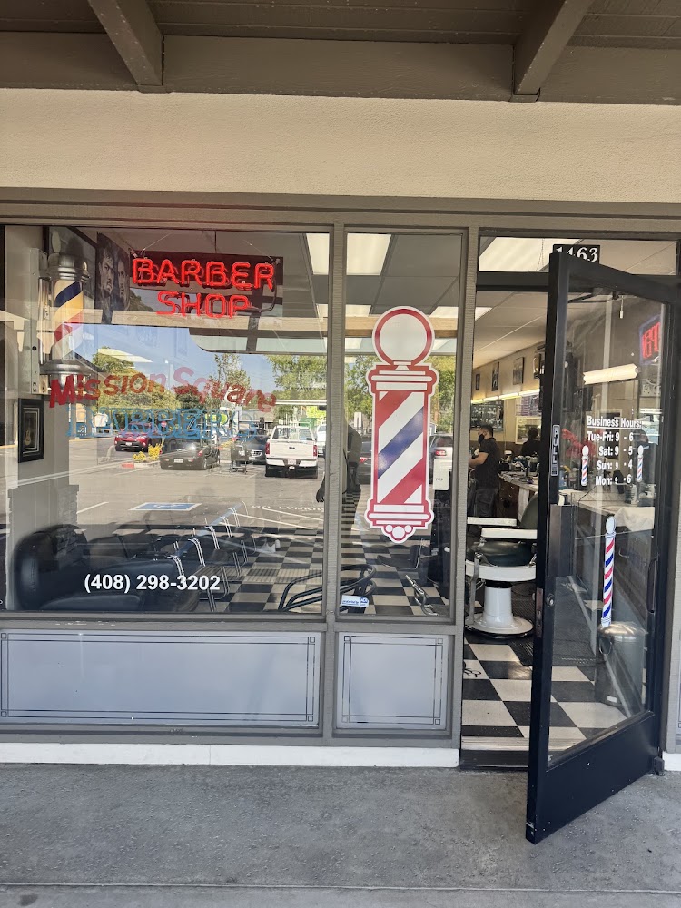 Mission Square Barber Shop view 3