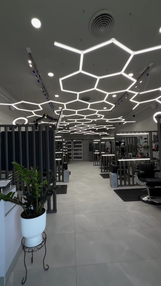 MO3 Barbershop view 2
