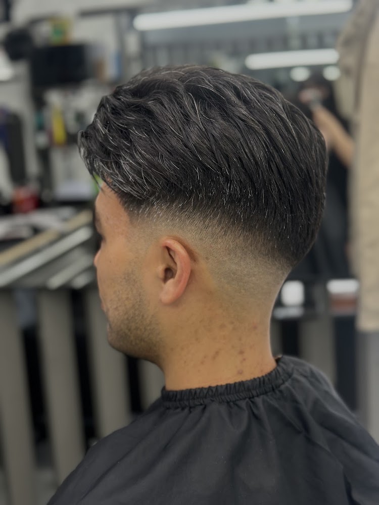 MO3 Barbershop view 4