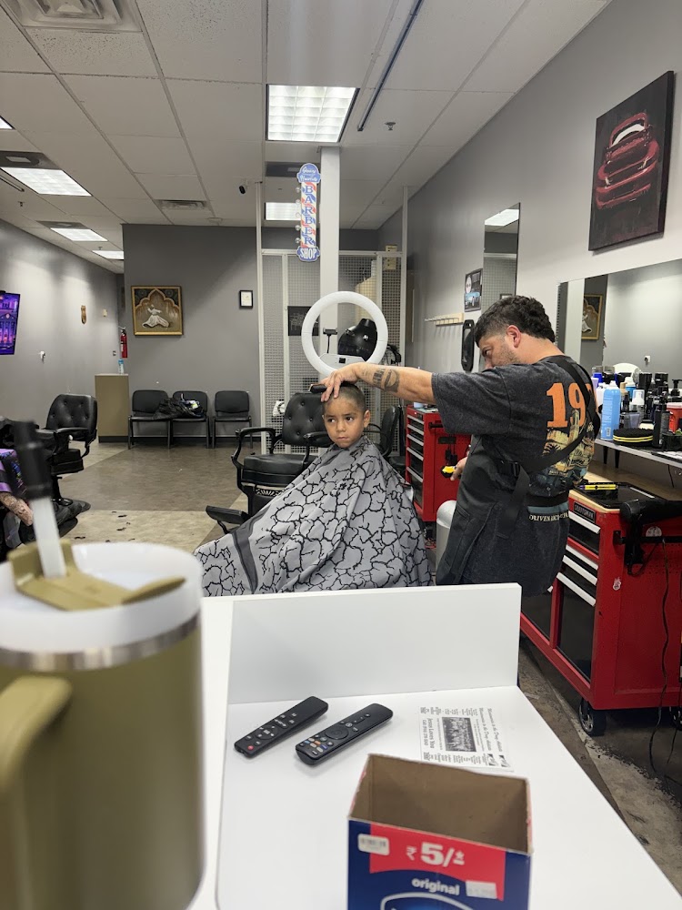 Moes barbershop primary photo