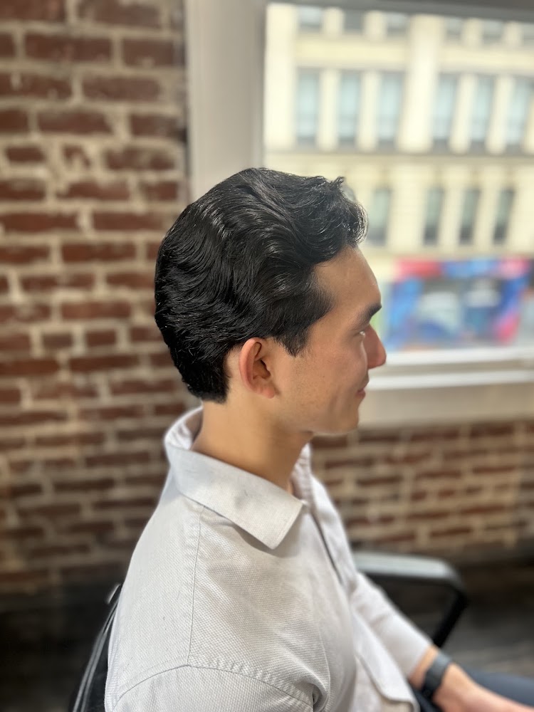 Momo The Barber SF view 5