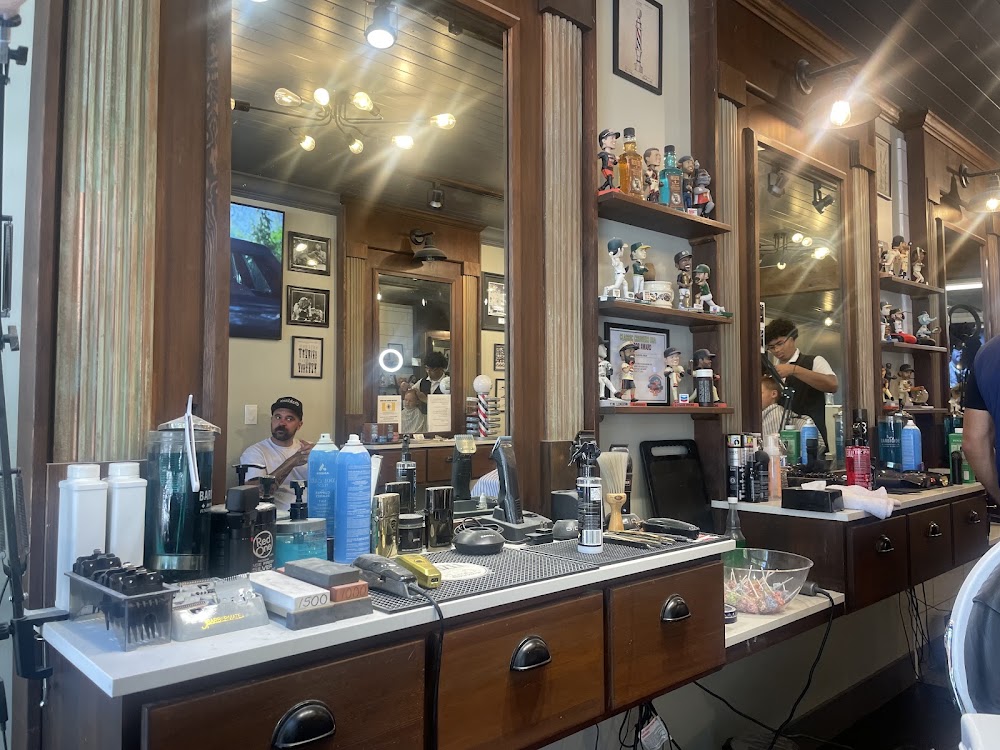 Niles barber shop and shave parlor view 5