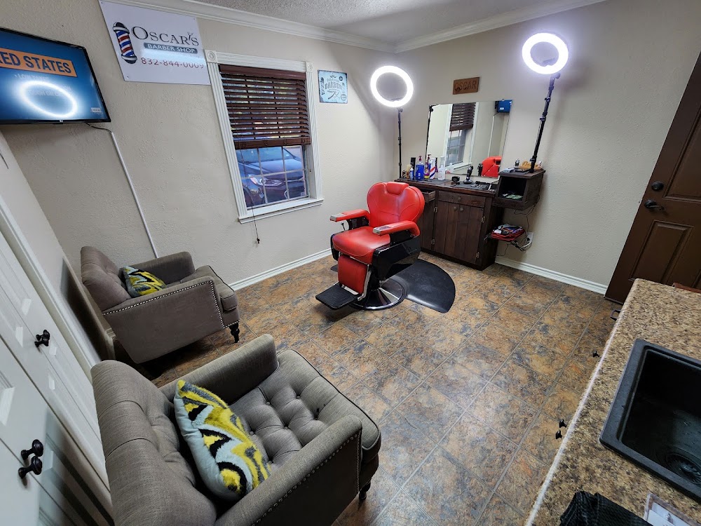 Oscar's Barber Shop view 4