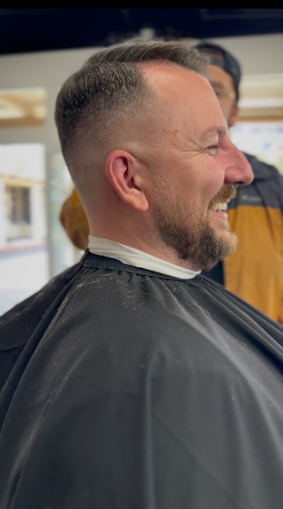 Paradise Barbershop view 4