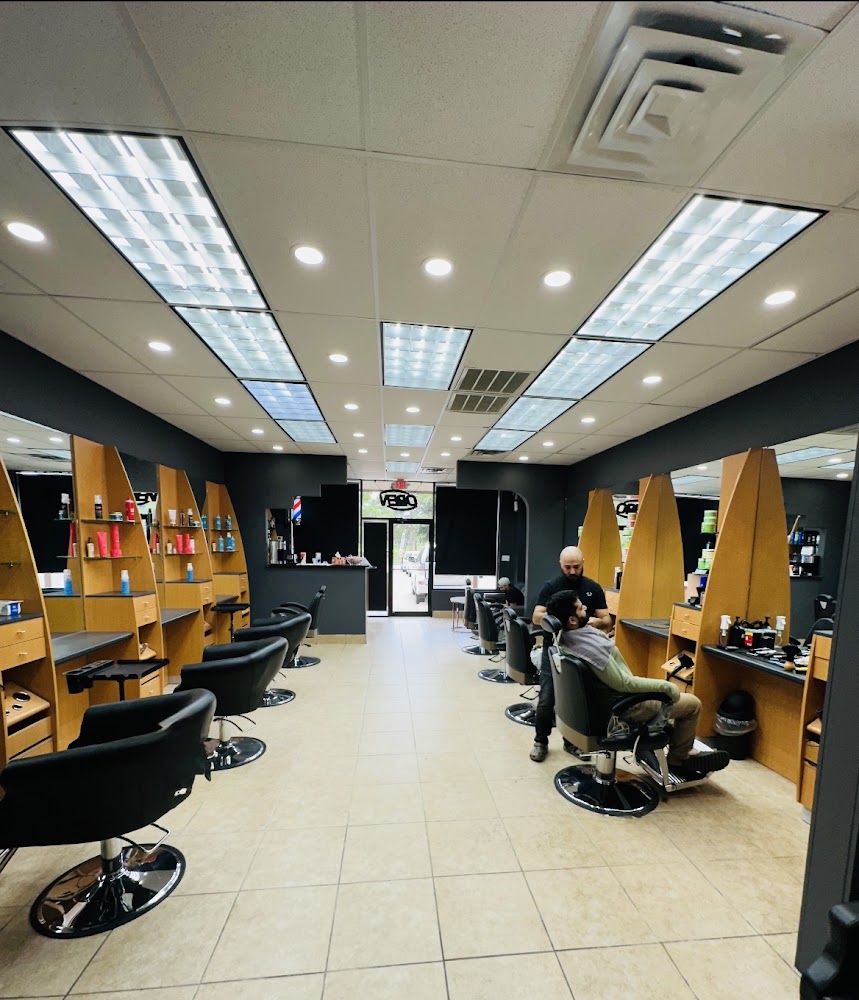 Perfection Hair salon & barber حلاق عربي view 3
