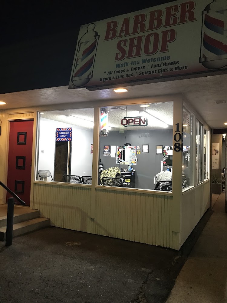Phat Fadez Barbershop view 2