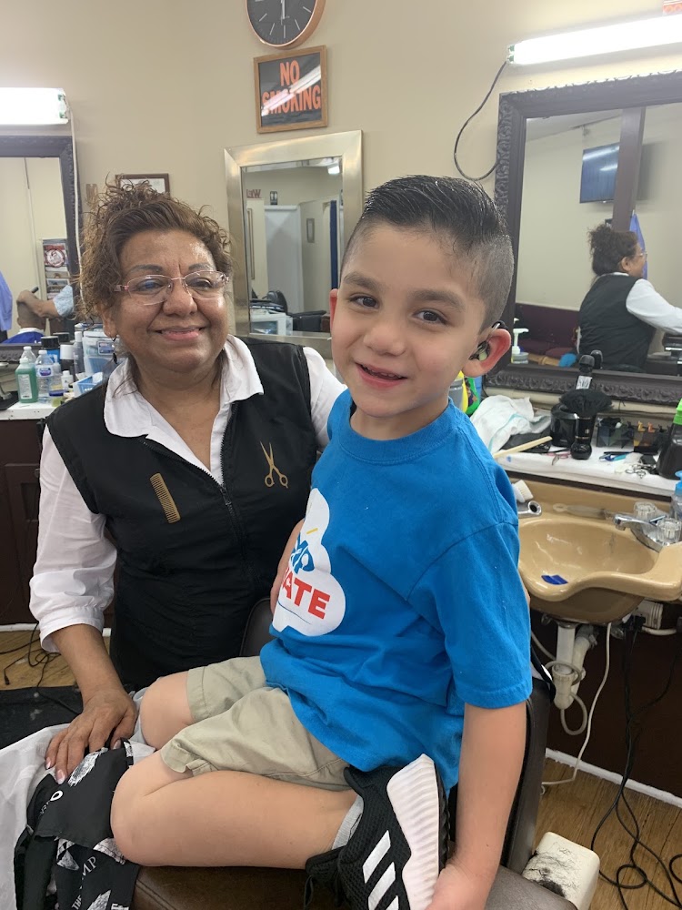 Pitts' Barbershop view 5