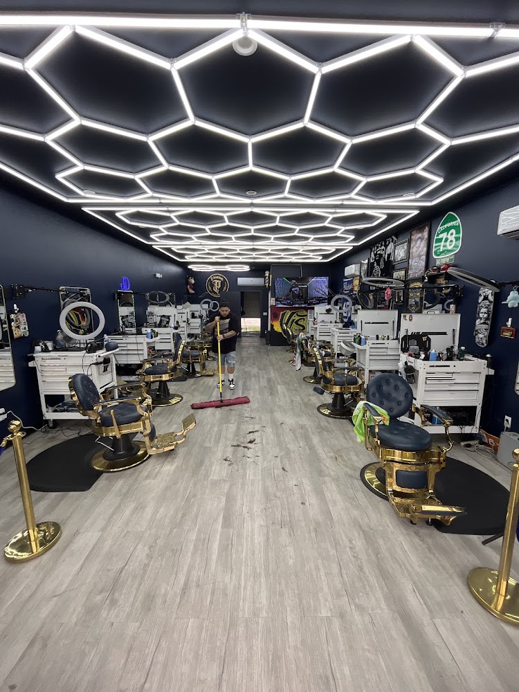Premium Barber Lounge view 2